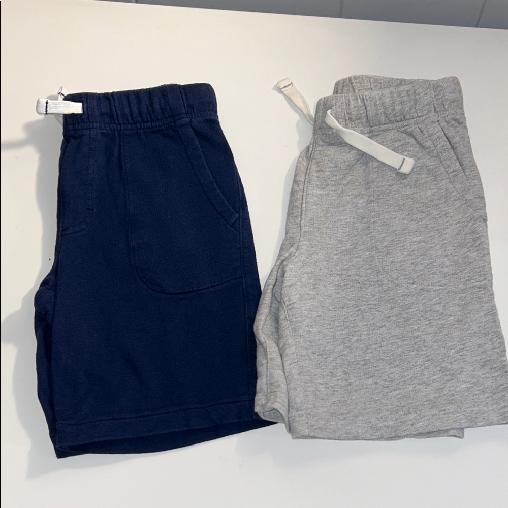 Carter’s Boy’s Navy + Gray Cotton Pull On Shorts Size 6